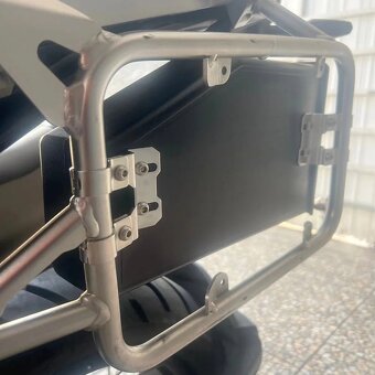 Moto Toolbox / box na naradie uzamykatelny - 3