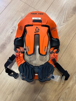 Leatt Neck Brace 4.5 - 3