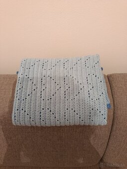 Háčkovaná deka 60x76cm - 3