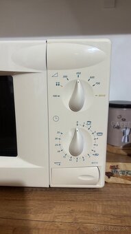 Mikrovlnná rúra Samsung - 3