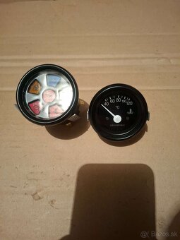 Predam diely Zetor UNC UN locust - 3