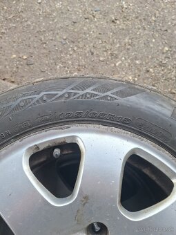 Zimna sada 195/65R15 et39 5x112 - 3