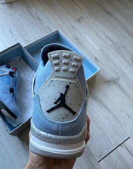 Nike Jordan 4 University Blue - 3