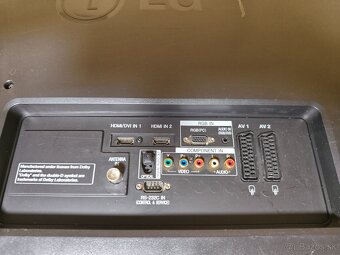 Televízor LG 37LC55 - 3