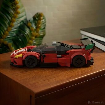 LEGO MOC Ferrari 488 GT3 Evo - 3