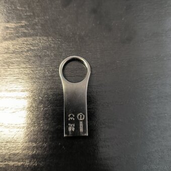 USB kľúč Silicon Power Jewel J80 Silver 64 GB - 3