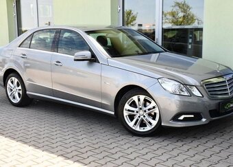 Mercedes-Benz Třídy E 220CDI AVANTGARDE A/T 2xKOLA 125 kw - 3
