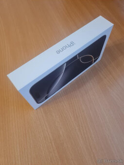 Apple iPhone 16 Pro Natural Titanium 128GB -nový nerozbalený - 3