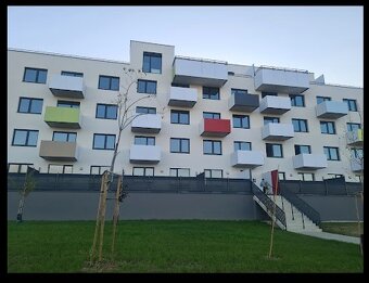 Prenájom nový 2-izbový byt s balkónom a parkovacím miestom - 3