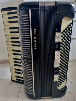 Akordeón HOHNER - 3