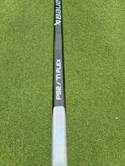 Predám hokejku Bauer Nexus Tracer grip SR - 3