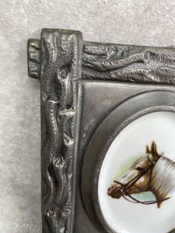 Párové porcelánové obrázky kone - 3