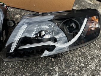 Predné svetlá Audi A6 C6 - 3