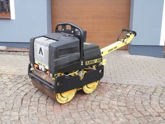 Ručne vedený vibračný válec AMANN. 700kg. - 3