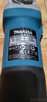 uhlova bruska MAKITA GA5040C (funkcia nastavitelnych otacok) - 3