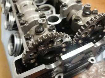 Yamaha YZF r1 - 3