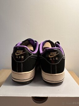NIKE Air Force 1 Low - Čierne s Fialovými Detailmi - 3