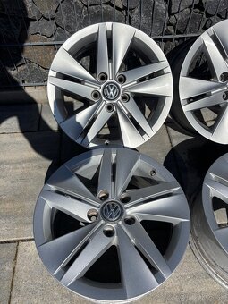 5x112 r16 golf model Norfolk neposkodene - 3