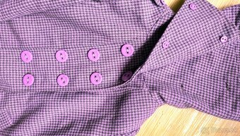 KRÁSNY ako nový pepitkový ZIMNÝ KABÁT č.40 - 3