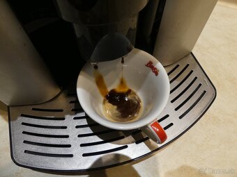 Delonghi Magnifica vo vybornom stave, plne funcny - 3