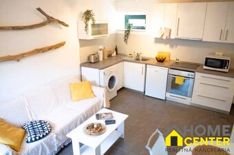 NA PREDAJ kamenný dom /75 m² / na malebnom mieste, HVAR - 3