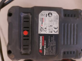 Nabíjačka batérií - 3