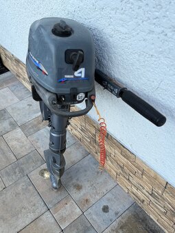 Zavesny lodny motor - 3