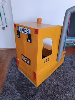 Kostým na karneval bager - 3