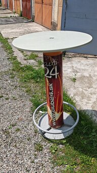 Predam barove stoly, vyrobene svojpomocne - 3