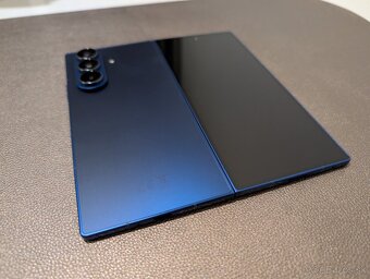 Predám Samsung Galaxy Z Fold7 - 3