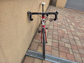 Specialized Roubaix - 3
