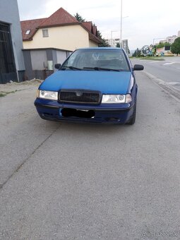 Predam Škoda Octavia 1.6 benzín 55kw - 3