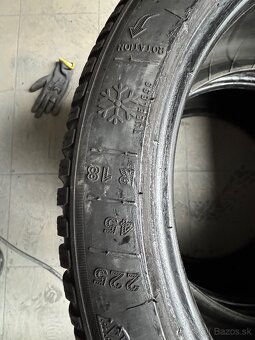 225/45 r18 zimne Pneu - 3