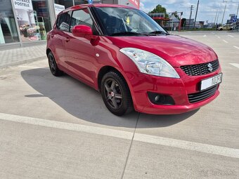 Suzuki Swift 1,2 69kw aRok 2011/12 - 3