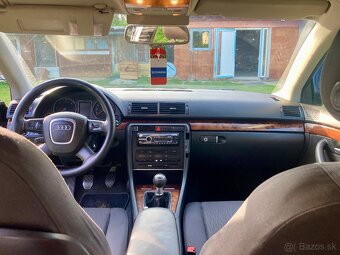 Audi a4b7 - 3