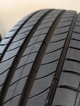 215/60R16 Michelin - 3