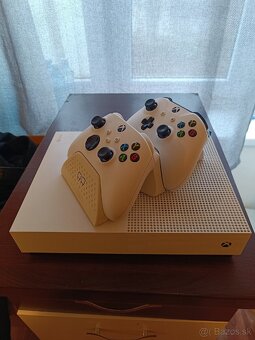XBOX One S DIGITAL - 3