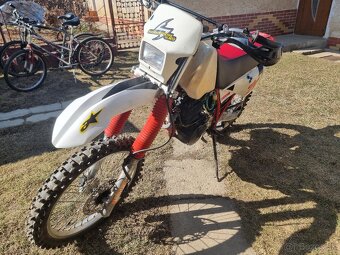 YAMAHA TT 600 - 3