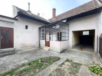 RODINNÝ DOM - pod Kalváriou - s prístupom na pozemok / aj na - 3