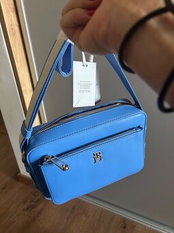 Tommy Hilfiger - 3