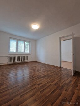 2-izbový byt s balkónom blízko centra, Topoľčany - 3