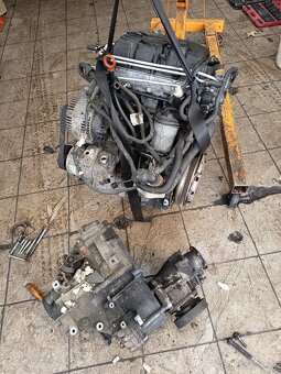 Predám motor 2,0 TDI BMP 103kw - 3