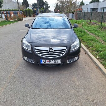 Opel Insignia 4x4 2.0 CDTI 143 kW - 3