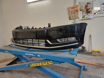 Nárazník vw passat B7 - 3