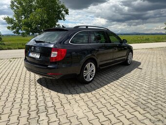 Škoda Superb Combi 2.0 TDI - 3