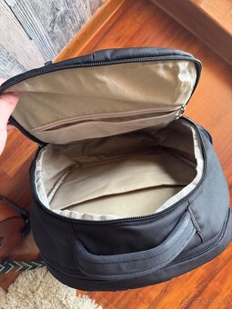Batoh na notebook/do školy - Caselogic Notion 15" 25l - 3