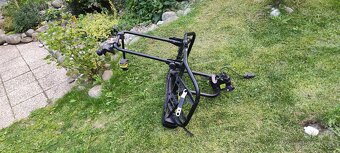 Nosič 2 bicyklov na ťažné buzz rack - 3