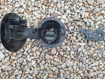 Centrálne zamykanie nadrze Hyundai i30 - 3