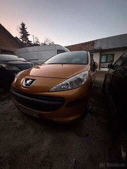 Peugeot 207 - 3