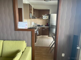 zariadeny priestranný 2 izbový byt Chrenova - 3